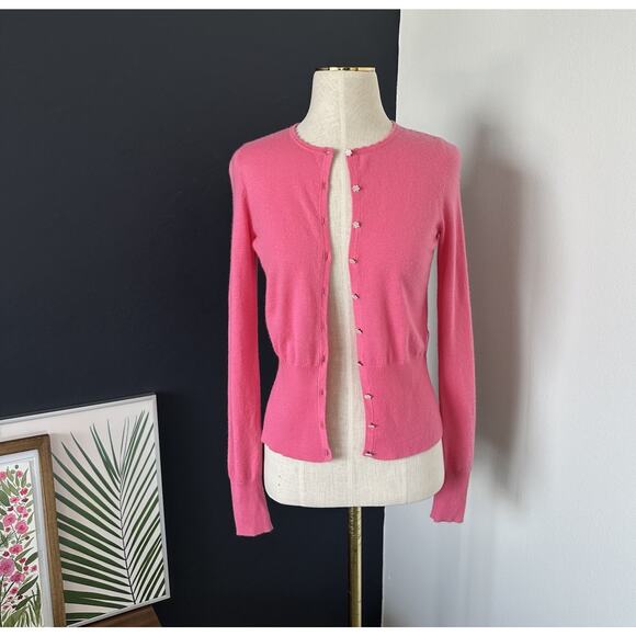 Elie Tahari Cashmere Cardigan Sweater Scalloped Hem Flower Buttons - Picture 4 of 11